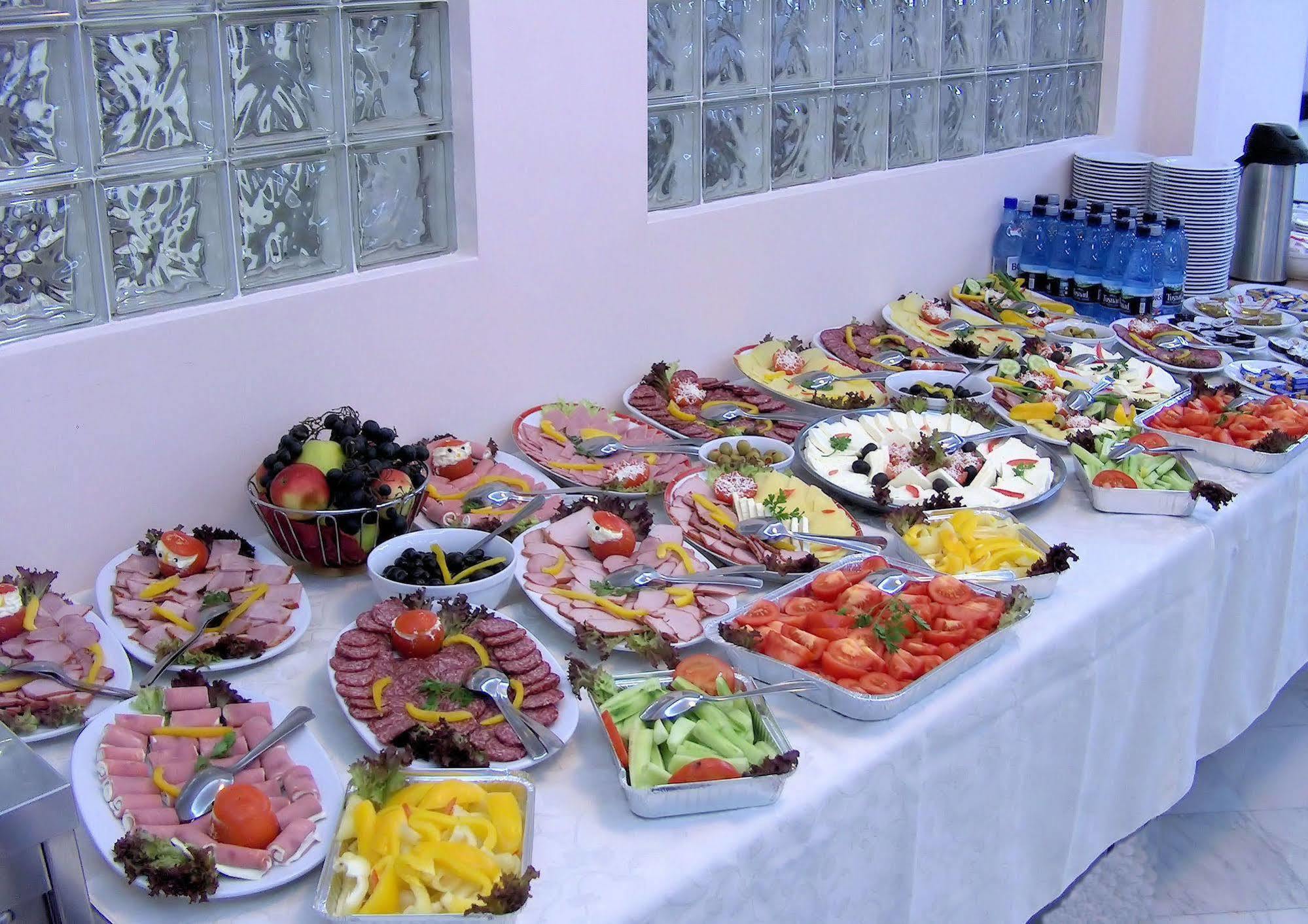 קאיה Hotel Floris מראה חיצוני תמונה